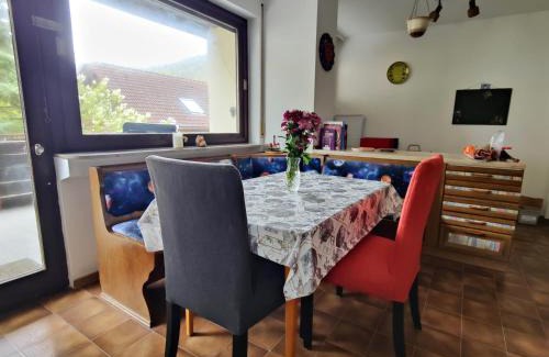 Lichtenstein Apartment | Familien-Ferienwohnung Lichtenstein (BW)