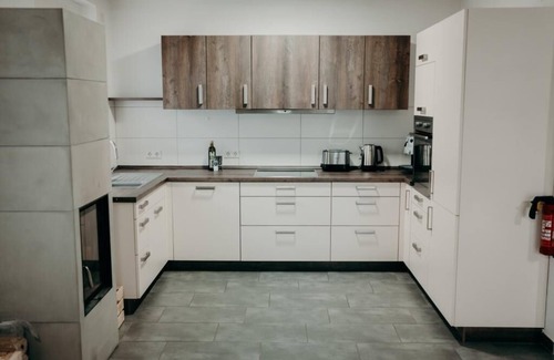 Schutterwald House | Familienfreundlicher Bungalow in Ruhiger Lage. Neu Renoviert!