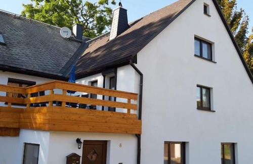 Zschorlau Apartment | Familienfreundliche Ferienwohnung