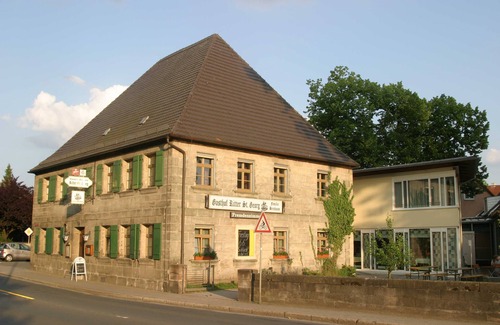 Erlangen Bed & Breakfast | Familienzimmer - Hotel & Gasthof Ritter St. Georg