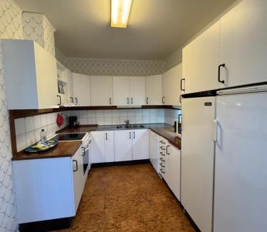 Ljungaverk Apartment | Familjevänlig 3-Sovrums Lägenhet i Ljungaverk