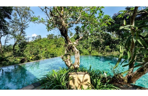 Andong Villa | Family 2 Bedroom Private Pool with Natural View Inclusive Breakfast