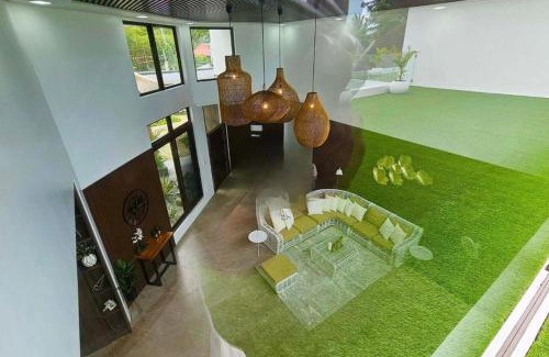 Tabuelan Villa | Family 6 Bedroom House