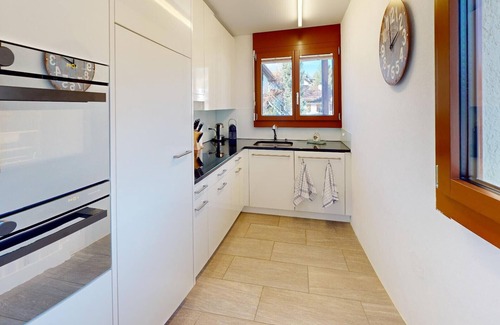 Lenz Apartment | Family accommodation Tgampi Sot Lantsch for 6 persons