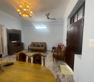 Hyderabad Apartment | Family and official bookings only