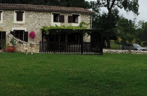 Castillonnes House | Family and pet friendly gite in SW France