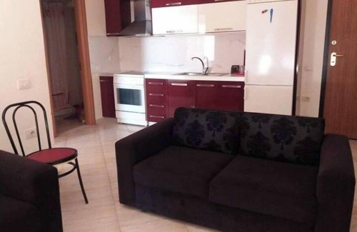Qender Apartment | Family apartment 7 by Hillside apartments TM