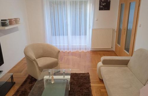 Gyor Apartment | Family apartment-családias hangulat