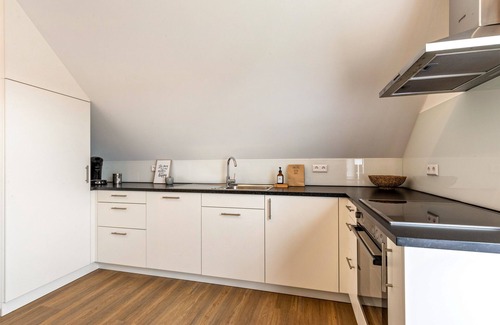 Deffingen Apartment | Family Apartment Fewo Parkside S6 | 8Min to Legoland | Balcony & Parking