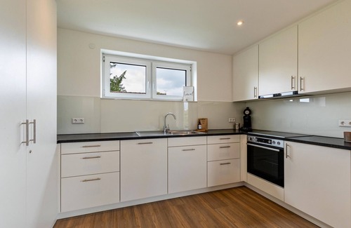 Deffingen Apartment | Family Apartment Fewo Parkside S4 | 8Min to Legoland | Balcony & Parking