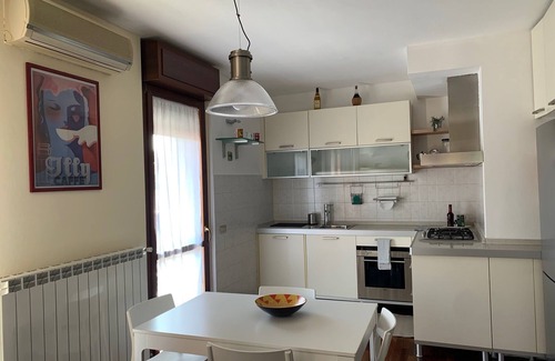 Precotto Apartment | Family apartment with balcony and close to metro