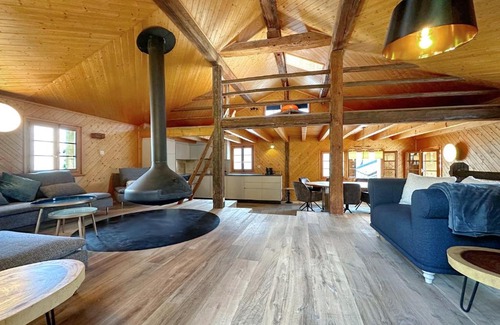 Bruson Ski Chalet | Family Chalet Karibu - 4 Vallées - next to Verbier