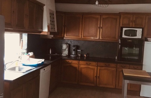 Belleray Villa | Family cottage with private spa & heated pool