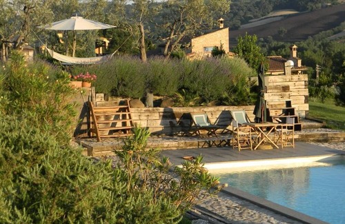 Todi House | Family Country House with garden and swimmingpool