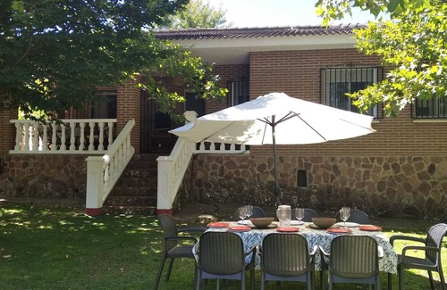 San Roman de Los Montes House | Family country villa next to the Cazalegas reservoir (Talavera de la R. Toledo)