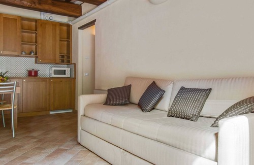 Foligno House | Family Escape With Pools and Sauna