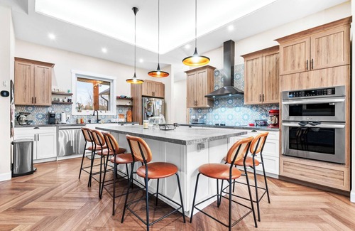 West Grey House | Family Farm house Resort