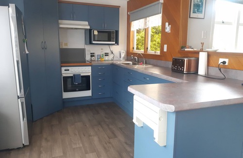 Te Puru House | Family Fishing Getaway