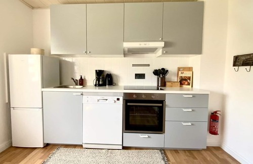Ludwigshafen-Friesenheim Apartment | Family-friendly home with WIFI/Netflix and parking close to BASF