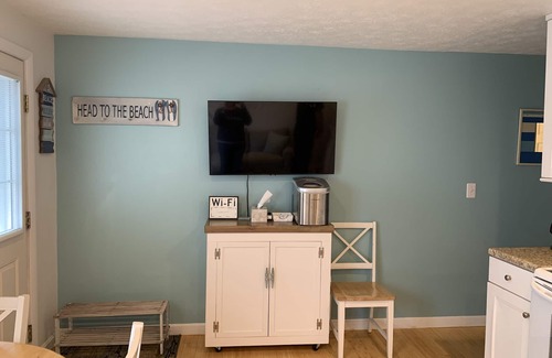 Old Orchard Beach Condo | Family Friendly 2 Bedroom 1 Bath Oceanview Condo 189 East Grand Ave Unit 306