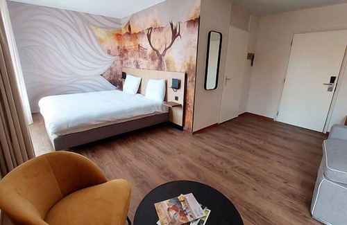 Nieuw-Haamstede Hotel | Family friendly escape | Delta Park Neeltje Jans, beach access & Nature trails