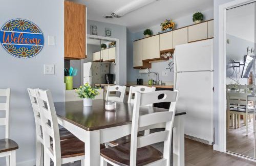 North Ocean City House | Family-Friendly 2-Bedroom Condo at Ocean Club Villas Quiet Getaway in Northern Ocean City