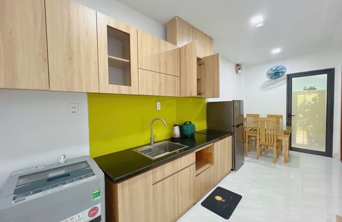 Ngu Hanh Son Apartment | Family-friendly - 2 BR - Full Kitchen