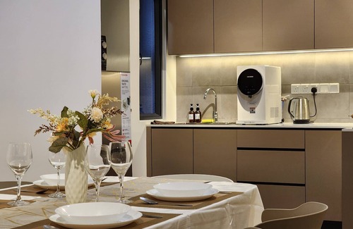 Taman Pertama Apartment | Family-Friendly 3BR Condo with KLCC View + Kids’Toys, 2 Baths