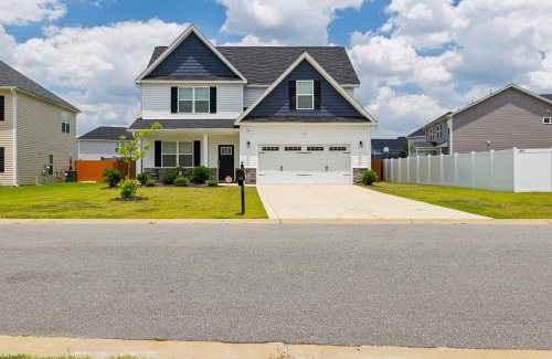 East Fayetteville Apartment | Family-Friendly 4BR Home with BBQ & Free Parking