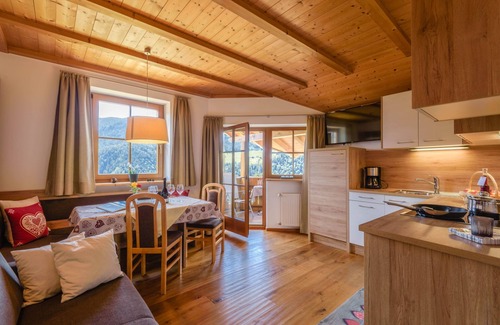 Lajen Apartment | Family-Friendly Apartment “Alpe Unterkehrhof” with Mountain View, Garden & Terrace