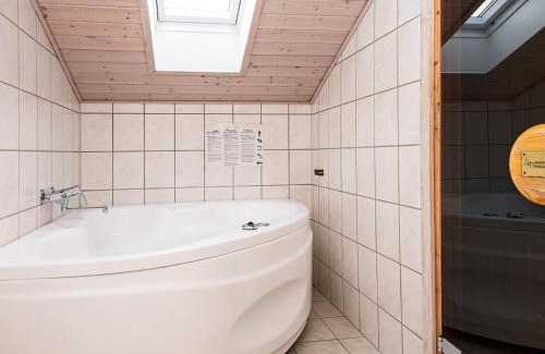 Hvidbjerg Strand House | Family-friendly Beach House - By Traum Ferienwohnungen