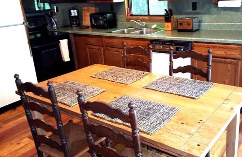 Champion House | Family-Friendly Cabin Rental Nestled Among the Mountains of Champion, Pennsylvania