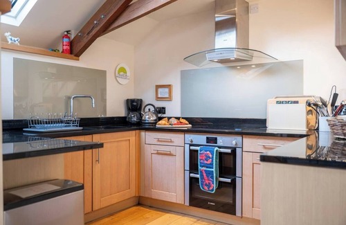 Stoke Fleming House | Family-Friendly Coastal Base Near Dartmouth