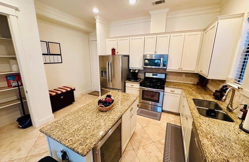 Shady Acres House | Family-friendly hidden gem w/pool oasis! Perfect location, close to everything!