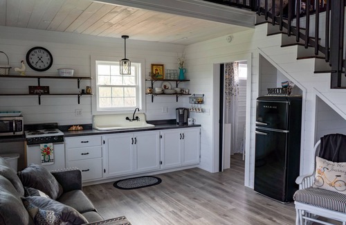 Greeneville House | Family-friendly home, just minutes from historic downtown Greeneville TN