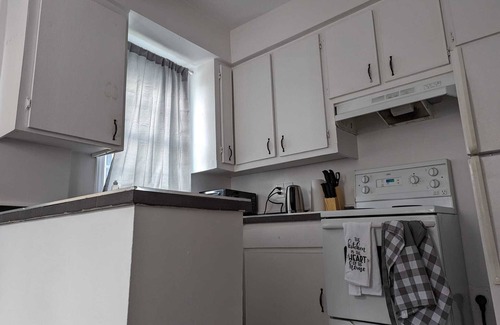 Gatineau Apartment | Family Friendly Home close to Downtown Ottawa