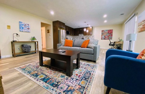 Kalamazoo Apartment | Family Friendly Nature Getaway near Golf Course