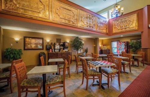 Pittsfield Apartment | family friendly retreat condo