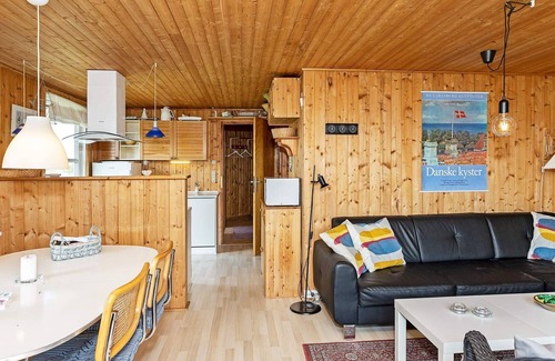 Lild Strand House | Family-friendly Retreat near Beach - By Traum Ferienwohnungen