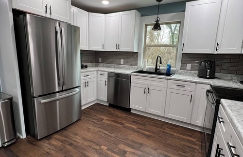 Rogersville Cabin | Family Friendly River Cabin! Bring the boat!