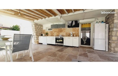 Pignan Villa | Family-friendly villa
