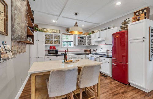 Franklin House | Family & Friends - Fun In Franklin