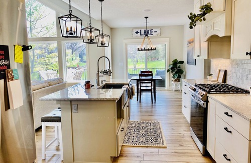 Panora House | Family fun in brand new lake front home on beautiful Lake Panorama