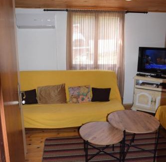 Rana Apartment | Family Guest House