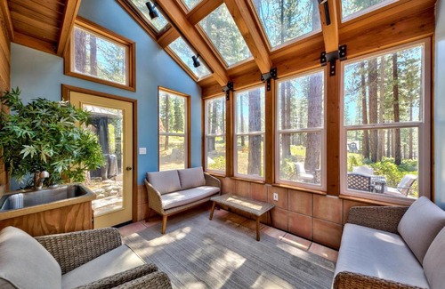 Montgomery Estates House | Family Hiker’s Haven: Forested 3BR Pets