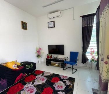 Sungai Petani House | Family Holiday Home With Wifi & Netflix