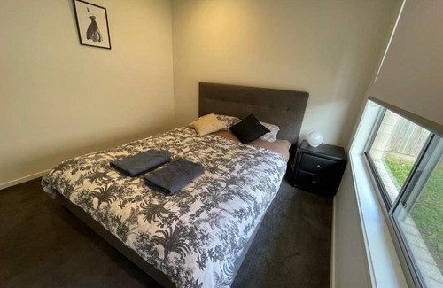 Dakabin House | Family Holiday Vibe House in Dakabin