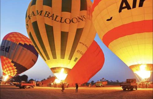 Luxor Resort | Family Holidays