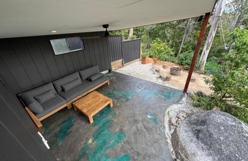 Moruya Heads House | Family home, close to beach and town