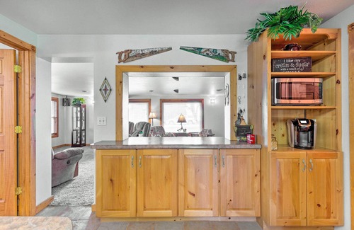 Elwood House | Family Home w/Hot Tub - Walk to Johnson Lake!